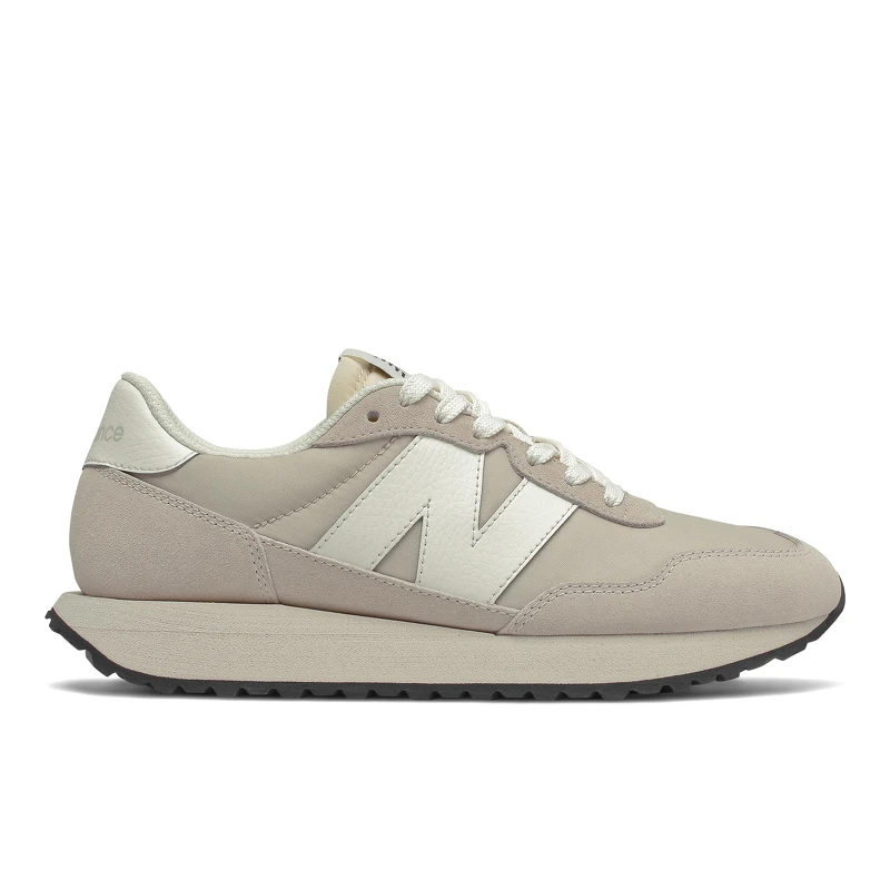 New Balance 237,NT2,680 New Balance 237,NT2,680