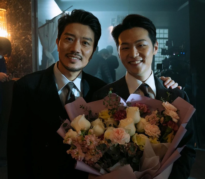 《以吾之名》朴熹洵、李學周哥倆好 《以吾之名》朴熹洵、李學周哥倆好