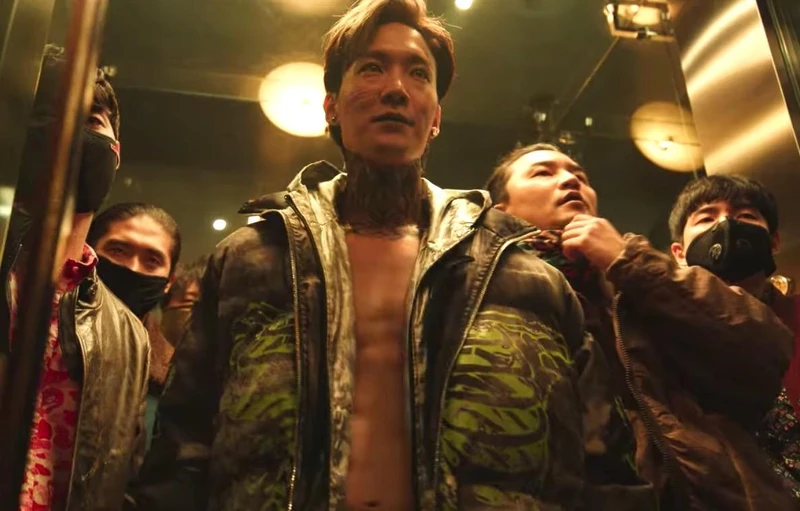 《以吾之名》瘋魔毒王 「都江才」32歲 張粟! 《以吾之名》瘋魔毒王 「都江才」32歲 張粟!