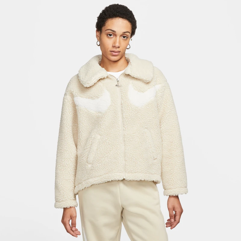 Nike SWOOSH女子羊羔絨外套,NT4,032 Nike SWOOSH女子羊羔絨外套,NT4,032