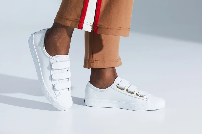 TIEBREAK圖騰壓紋皮革魔鬼氈休閒鞋，NT3,290