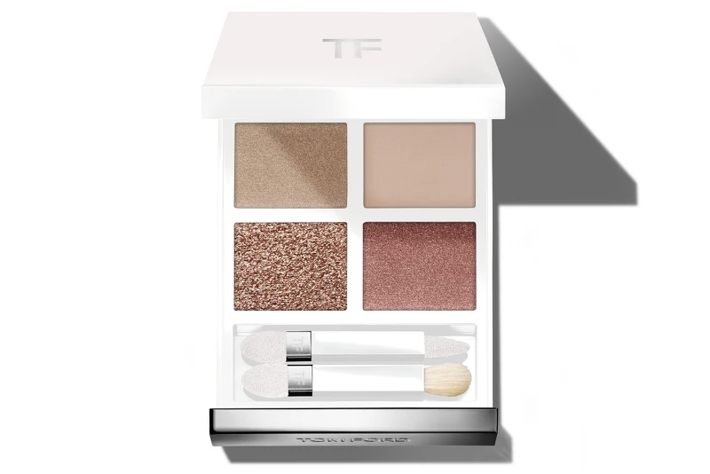 TOM FORD 2021聖誕太陽輕吻訂製香檳玫瑰四格眼盤(#NAKED PINK),NT3,100 TOM FORD 2021聖誕太陽輕吻訂製香檳玫瑰四格眼盤(#NAKED PINK),NT3,100