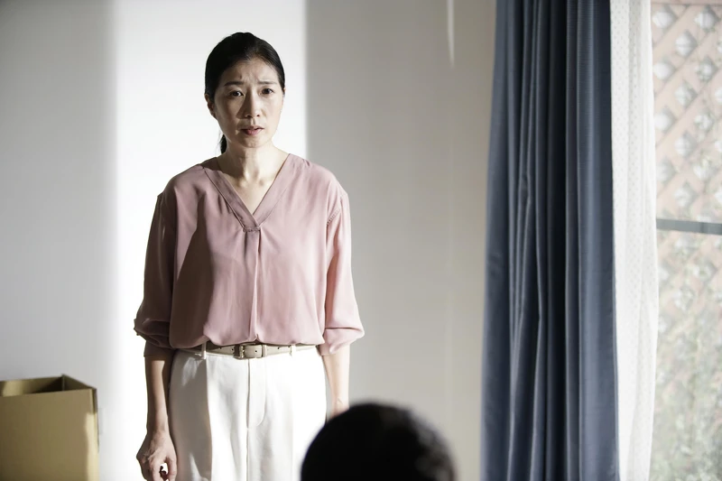 《無神之地不下雨》黃嘉千客串演出曾之喬的養母「素珍阿姨」