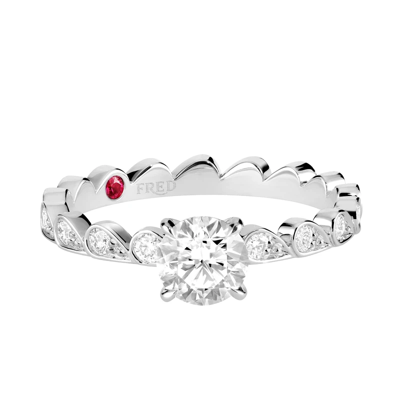 Pretty Woman Par Amour Collection 半心型白金經典鑽戒 0.7克拉 TWD367,600