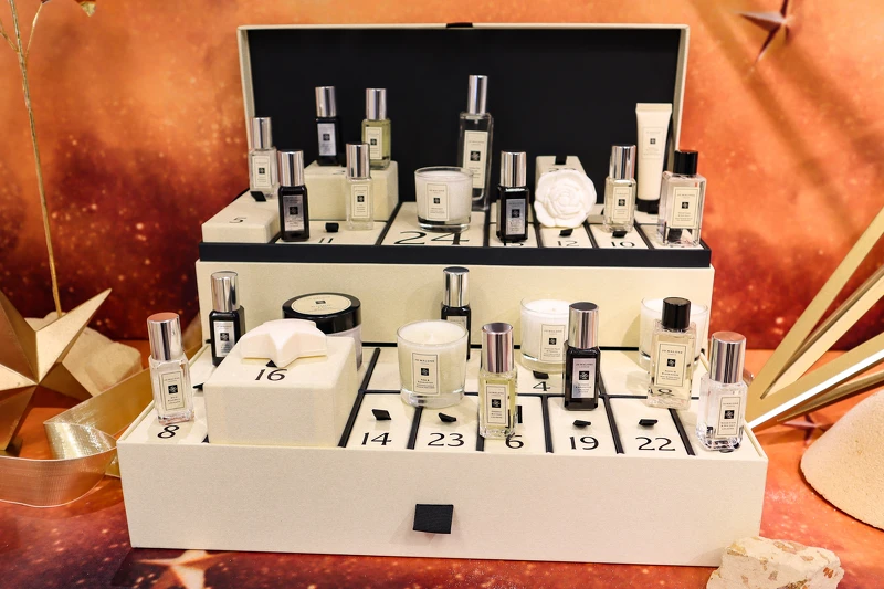 星光聖誕 倒數月曆，NT16,900。