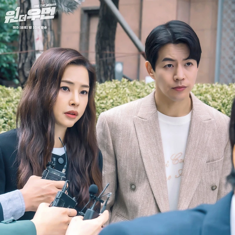 雙重人生 李荷妮 李相侖主演 雙重人生 李荷妮 李相侖主演