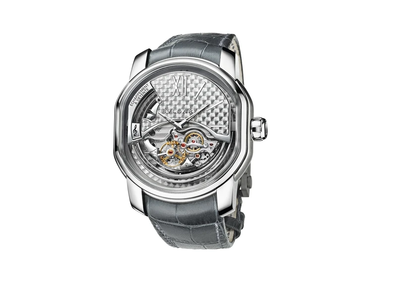 BVLGARI L’AMMIRAGLIO DEL TEMPO海上雄鷹四鎚三問報時複雜腕錶 鈦金屬款 寶格麗自製手動上鍊機芯DR 7301，三問機制、西敏寺鐘聲報時、衝擊式天文台擒縱機構、四鎚四簧、恆定動力裝置、筒狀游絲、三個防震系統；機芯直徑36.8MM，厚度9.37MM；機芯以手工裝飾日內瓦波紋以及魚鱗紋，56 顆寶石數；振頻每小時14’400(2 Hz)，動力儲存48小時，防水深度30公尺。 錶徑50MM，鈦金屬錶殼，鉭鈦金屬錶冠，鍍銠白金，灰色霧漆面錶盤，鏤空部分展現機芯運作。 灰色鱷魚皮錶帶，搭配鈦金屬摺疊式錶扣 參考售價：約新台幣11,000,000元 (全球限量10只)