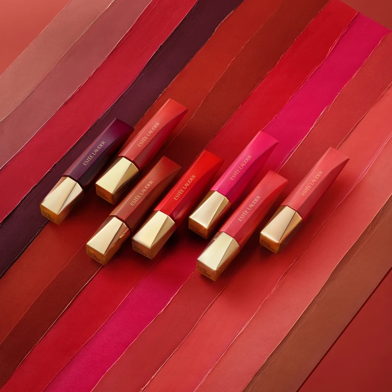 雅詩蘭黛柔霧絲絨唇釉全10色情境。