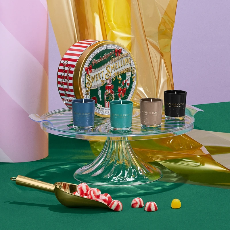 Penhaligon’s潘海利根2021聖誕香氛蠟燭限量組合情境。