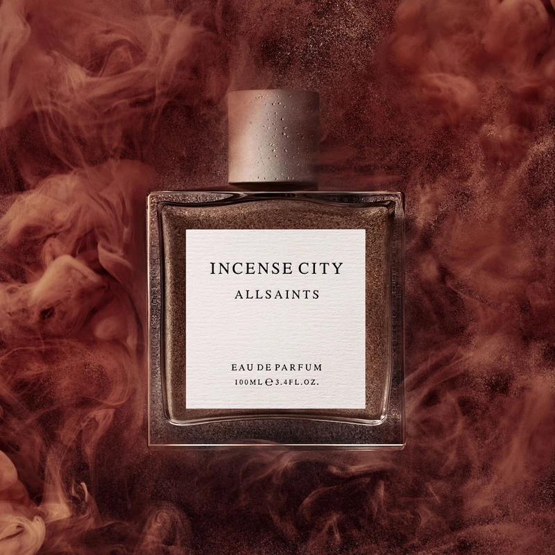 AllSaints INCENSE CITY沉香之都中性淡香精形象圖。