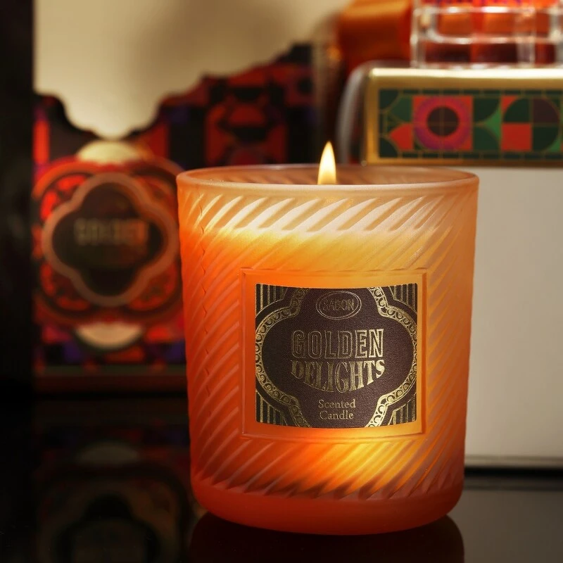 SABON流金年華香氛蠟燭240g,NT2,180 SABON流金年華香氛蠟燭240g,NT2,180