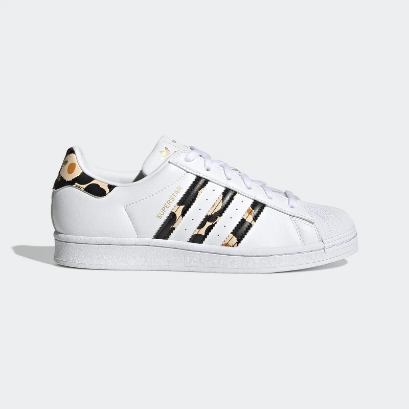 Marimekko X adidas Superstar，NT3,690