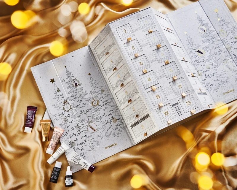 Sisley 2021聖誕推出星燦巴黎聖誕倒數月曆。 Sisley 2021聖誕推出星燦巴黎聖誕倒數月曆。