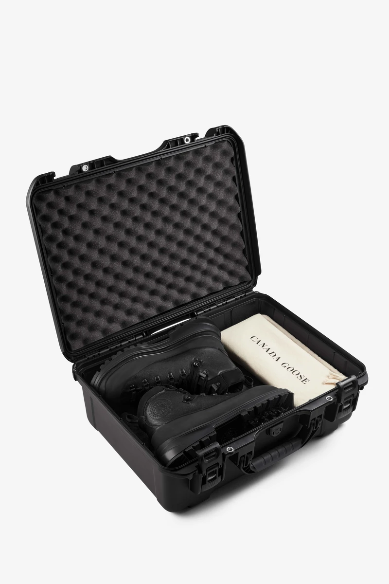 Journey Boot 軍規靴鞋外箱,價格店洽。 Journey Boot 軍規靴鞋外箱,價格店洽。