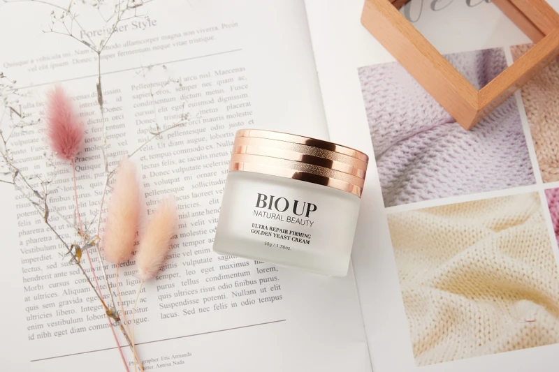 東森自然美BIO UP高純度酒粕胎盤彈潤霜情境。 東森自然美BIO UP高純度酒粕胎盤彈潤霜情境。