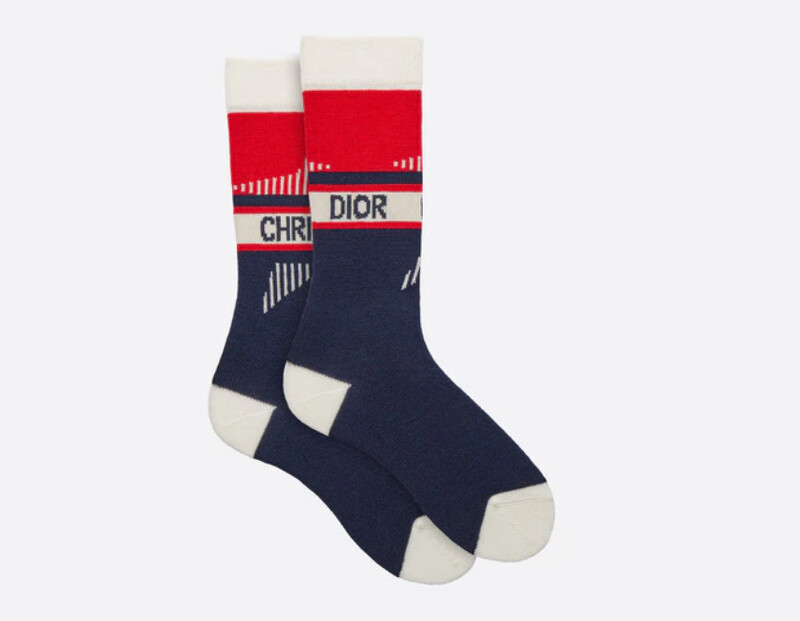紅藍拚色長襪,Dior,NT12,500。 紅藍拚色長襪,Dior,NT12,500。