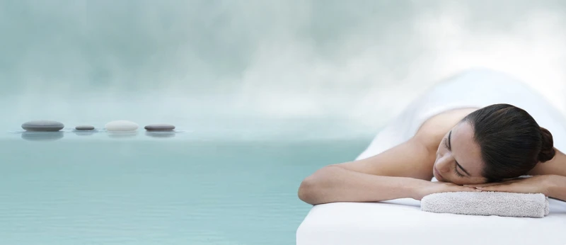 登琪爾SPA 2021青春活泉礦石按摩(Mineral Infusion Massage)主視覺。 登琪爾SPA 2021青春活泉礦石按摩(Mineral Infusion Massage)主視覺。