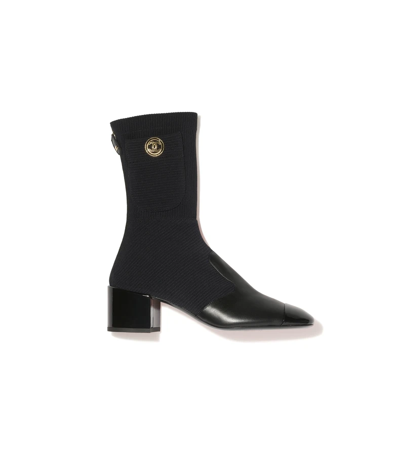 Chanel黑色皮革羅緞雙色襪子造型短靴，NT50,000