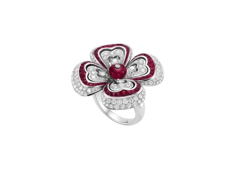 BVLGARI Fiorever系列頂級鑽石與紅寶石戒指 