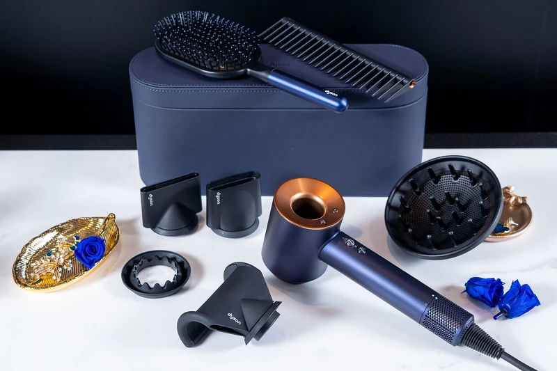 Dyson Supersonic™吹風機普魯士藍冬日限定版 全配件