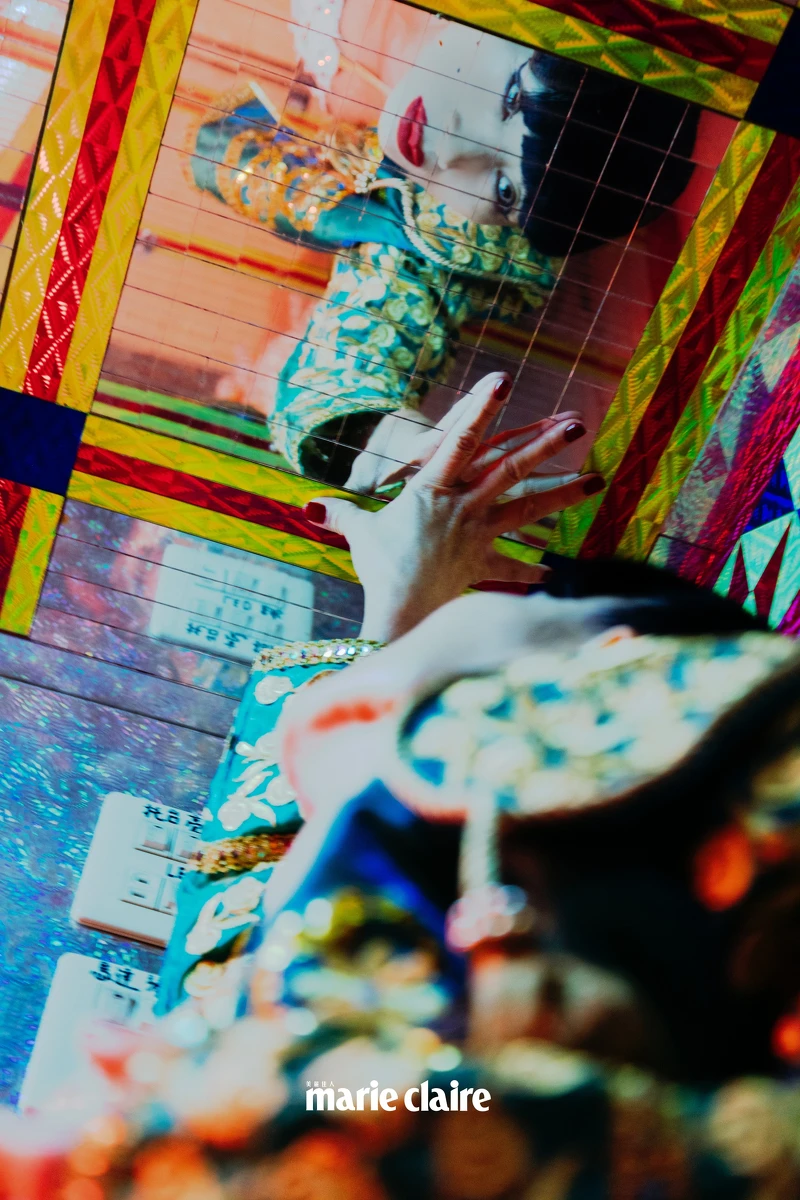 刺繡鬥牛士外套、古董珠繡洋裝，造型私物。 