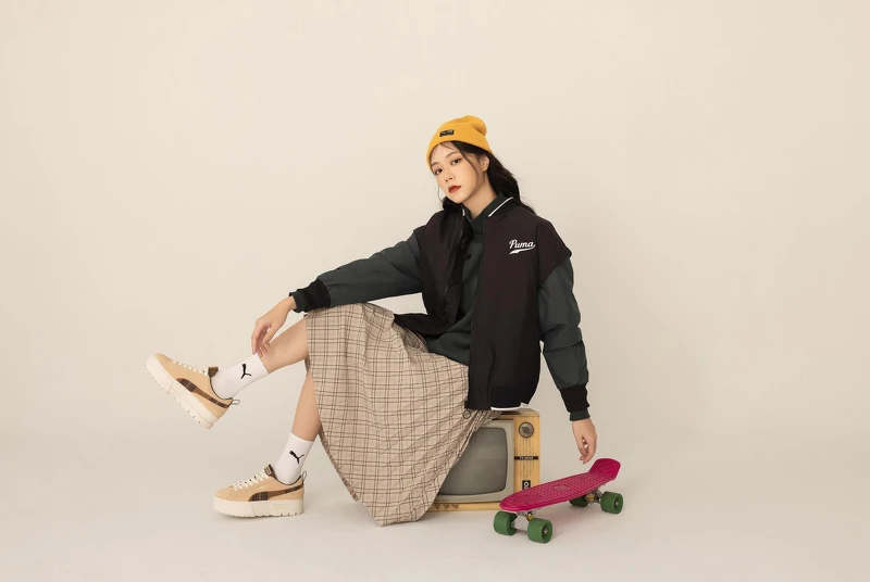 ARCHIVE毛帽,NT$680、流行系列Puma T高領衫,NT$2,080、流行系列Puma T棒球外套,NT$3,280、Mayze Wns Flannel鞋款,NT$3,280。 ARCHIVE毛帽,NT$680、流行系列Puma T高領衫,NT$2,080、流行系列Puma T棒球外套,NT$3,280、Mayze Wns Flannel鞋款,NT$3,280。