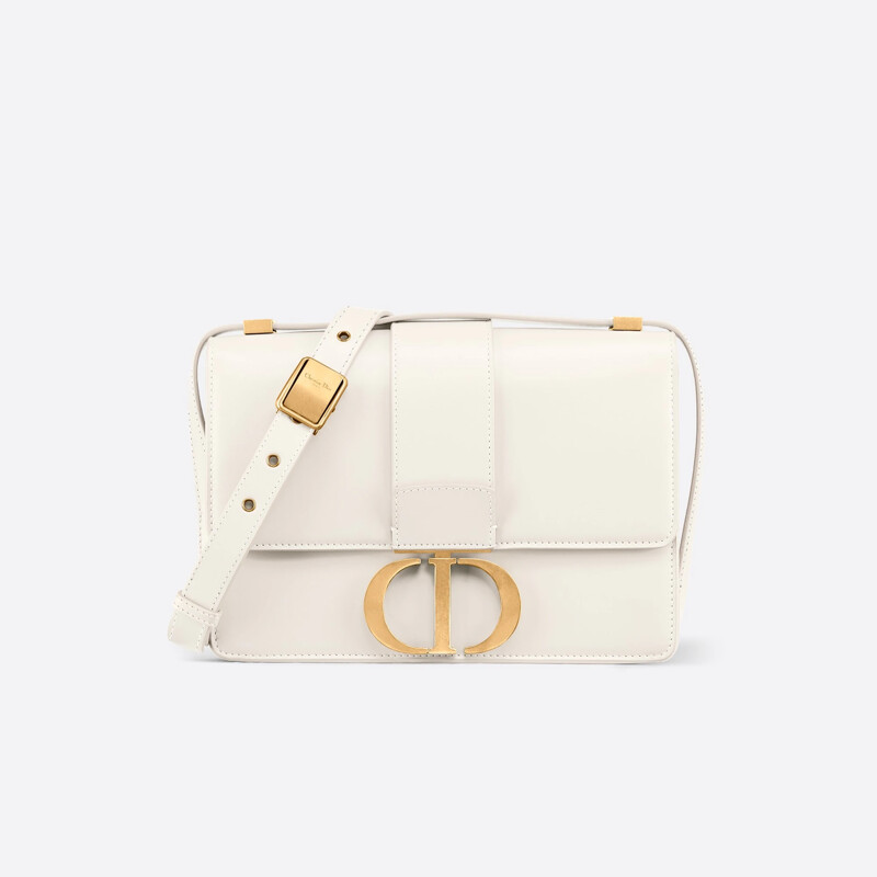 30 Montaigne手袋,NT120,000 30 Montaigne手袋,NT120,000