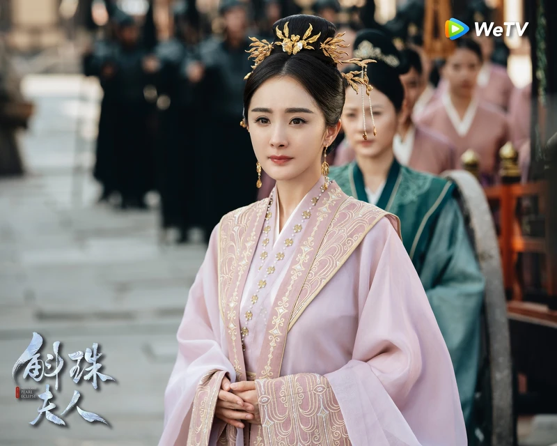 WeTV《斛珠夫人》海市女兒身曝光，被帝旭納為妃