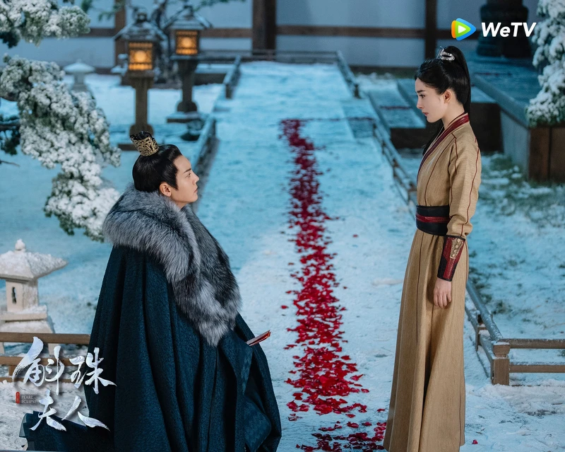 WeTV《斛珠夫人》陳偉霆單膝下跪求婚楊冪