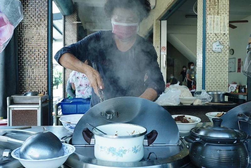 美濃有豐富的客家飲食文化。 美濃有豐富的客家飲食文化。