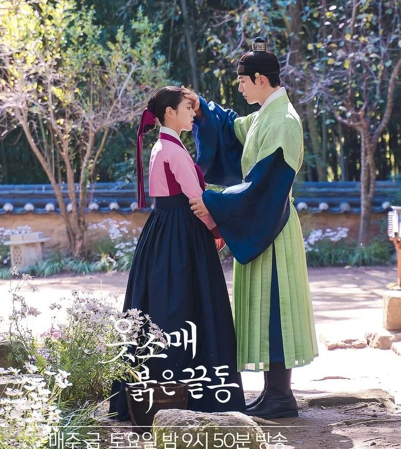 衣袖紅鑲邊 李俊昊緊張李世榮 衣袖紅鑲邊 李俊昊緊張李世榮