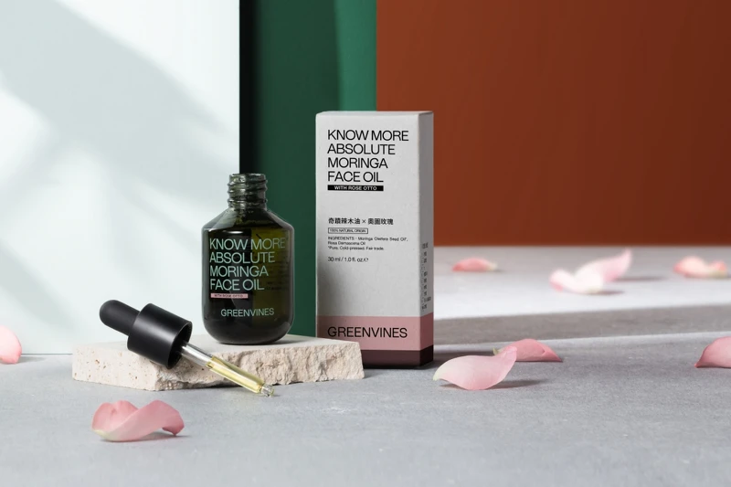 綠藤生機奇蹟辣木油 X 奧圖玫瑰限量珍藏版,2021週年慶熱銷回歸。 綠藤生機奇蹟辣木油 X 奧圖玫瑰限量珍藏版,2021週年慶熱銷回歸。