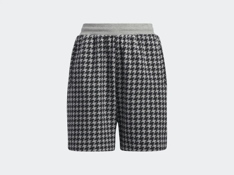 adidas Originals Ivy Park千鳥紋棉質短褲，售價NT$2,490