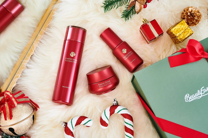 少女光即速組：保加利亞玫瑰頂級媽媽霜+保加利亞玫瑰頂級活膚露/保加利亞玫瑰頂級撫紋精華(二選一)，NT.2,500 