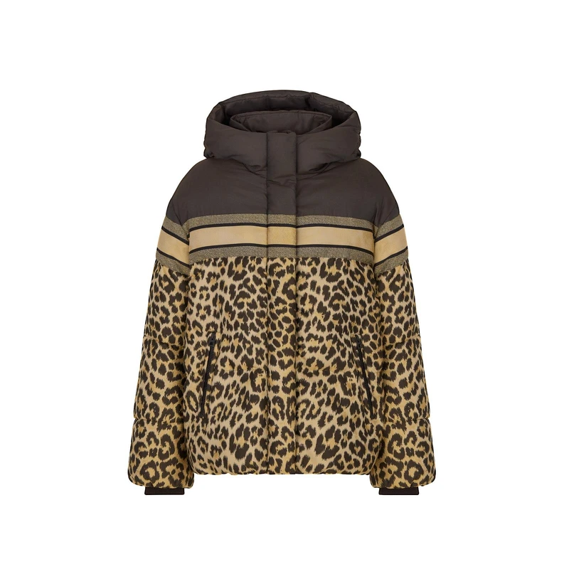 Dior 豹紋羽絨外套，NT170,000。