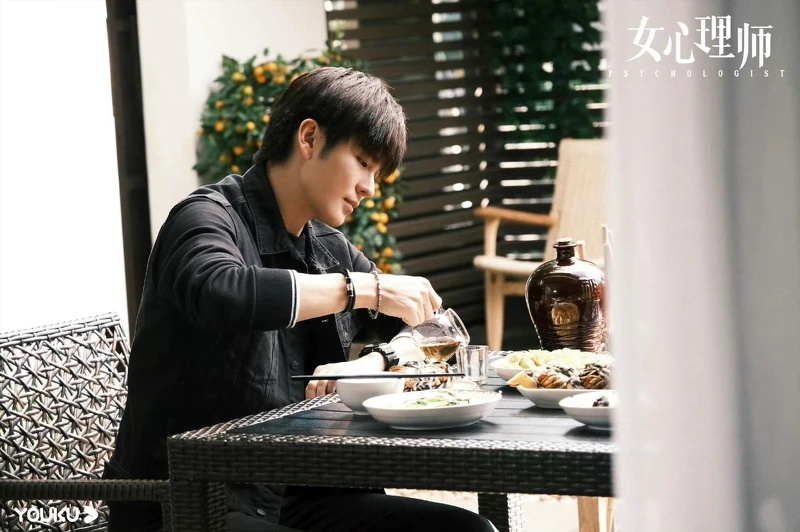 女心理師 女心理師