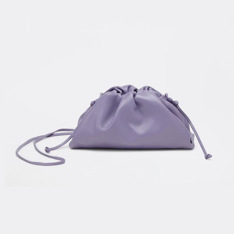 Bottega Veneta Mini Pouch,NT58,000 Bottega Veneta Mini Pouch,NT58,000