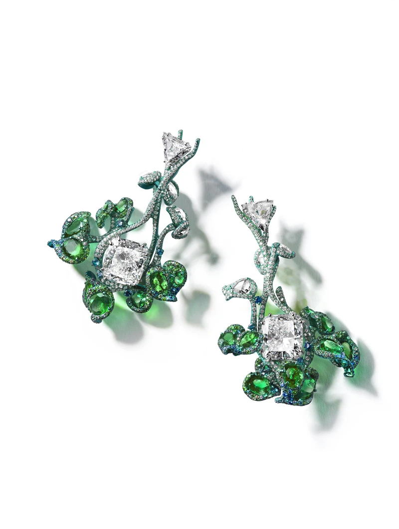 CINDY CHAO Black Label Masterpiece大師系列2021年亮點作品四__晨露綠藤耳環