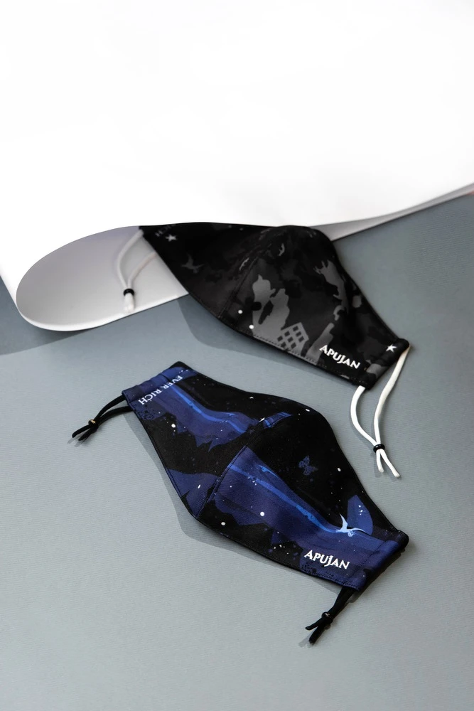 在雲層之間,NT950 / 虛擬畫面,NT950 在雲層之間,NT950 / 虛擬畫面,NT950