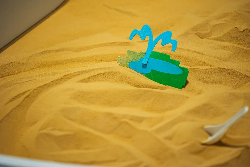 在嘉義公園裡玩沙畫，是嘉義人的共同回憶。