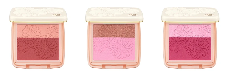 PAUL & JOE西洋菊雙色腮紅(#05玫瑰花束、#06草莓巧克力、#07酒漬櫻桃),蕊+西洋菊眼頰彩盒NT1,060、蕊+貓絨絨限量眼頰彩盒,NT1,350 PAUL & JOE西洋菊雙色腮紅(#05玫瑰花束、#06草莓巧克力、#07酒漬櫻桃),蕊+西洋菊眼頰彩盒NT1,060、蕊+貓絨絨限量眼頰彩盒,NT1,350