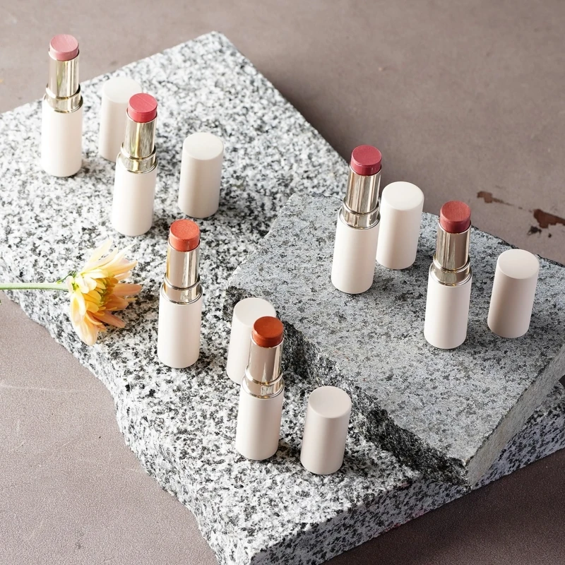 RMK 2022春妝眼頰多采棒(共6色)6.7g,NT1,100 RMK 2022春妝眼頰多采棒(共6色)6.7g,NT1,100