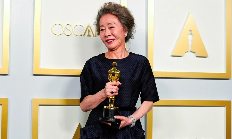 尹汝貞成韓國首位奧斯卡女配角得主