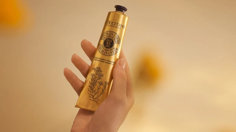 L’OCCITANE歐舒丹乳油木蠟菊抗老護手霜75ml,NT1,300 L’OCCITANE歐舒丹乳油木蠟菊抗老護手霜75ml,NT1,300