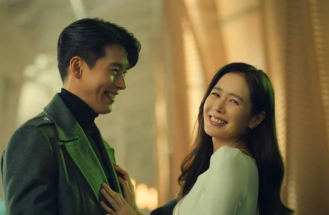 2021 元旦CP 玄彬、孫藝珍受熱烈祝福 2021 元旦CP 玄彬、孫藝珍受熱烈祝福