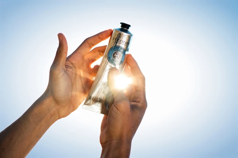 L’OCCITANE歐舒丹乳油木護手霜情境圖。 L’OCCITANE歐舒丹乳油木護手霜情境圖。