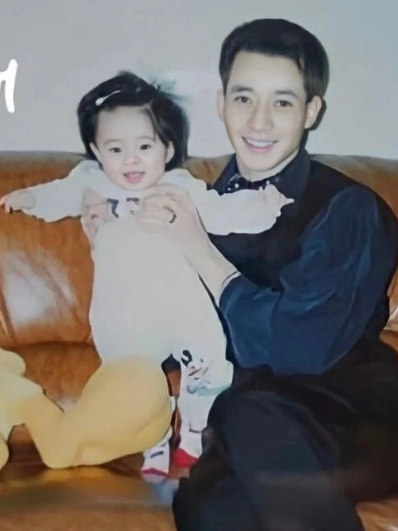 「智雅爸」年輕時顏值如藝人