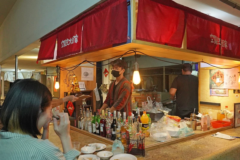 空腹虫大酒家。