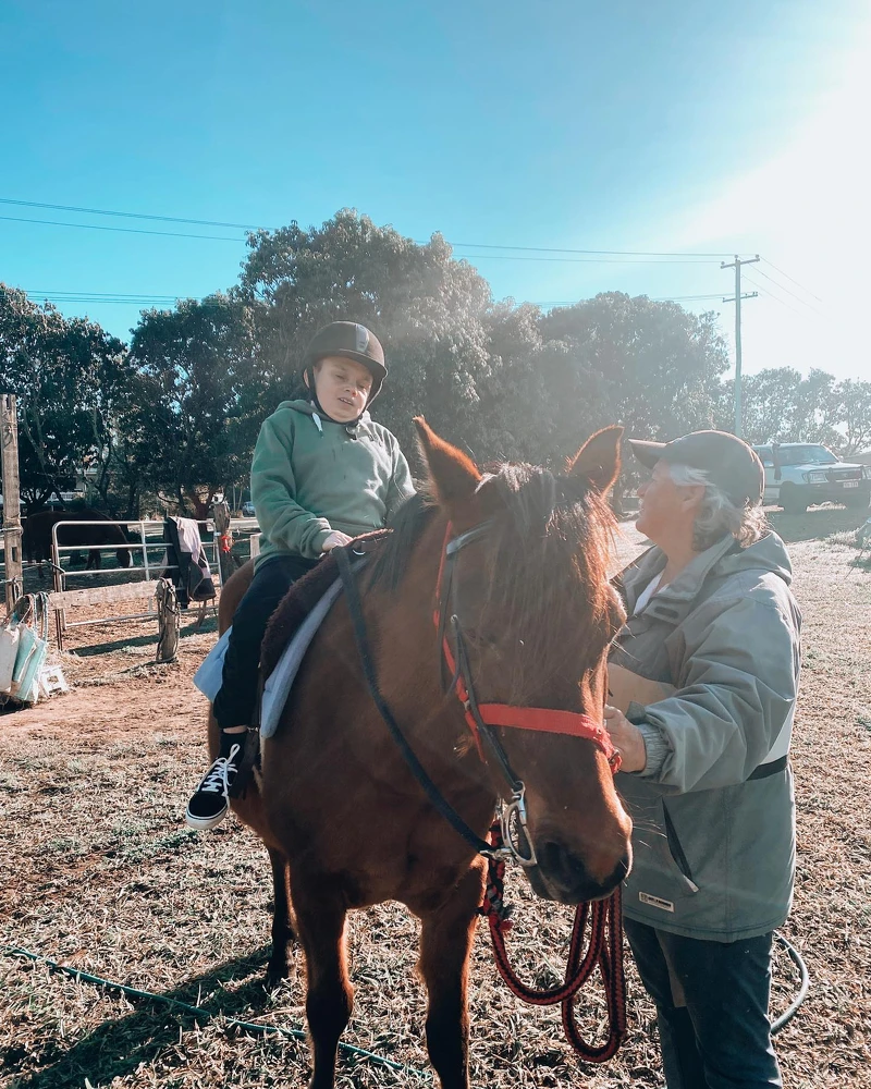 ▲▼吉米能體驗到不同生活。（圖 / 翻攝自Niki & Jimmy網站）