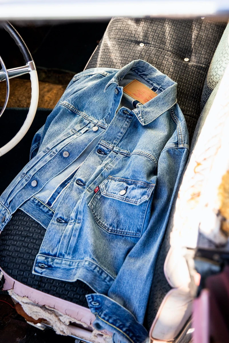 Levi’s X Beams《超級寬Super Wide》系列丹寧外套，售價NT$11,000